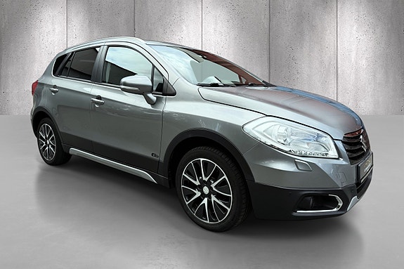 Suzuki SX4 S-Cross 3 of 30