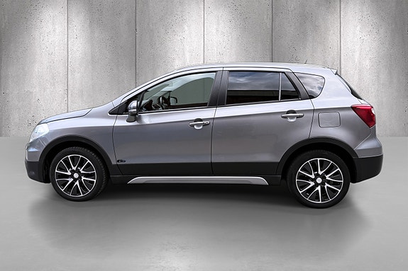 Suzuki SX4 S-Cross 8 of 30