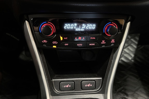 Suzuki SX4 S-Cross 25 of 30