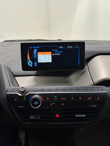 BMW i3 10 of 17