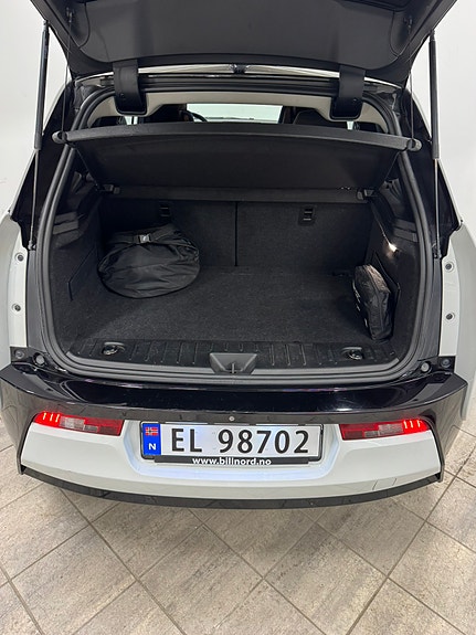 BMW i3 5 of 17