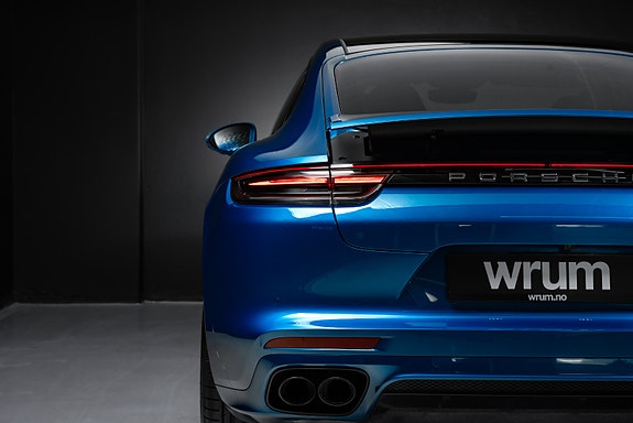 Porsche Panamera 18 of 30