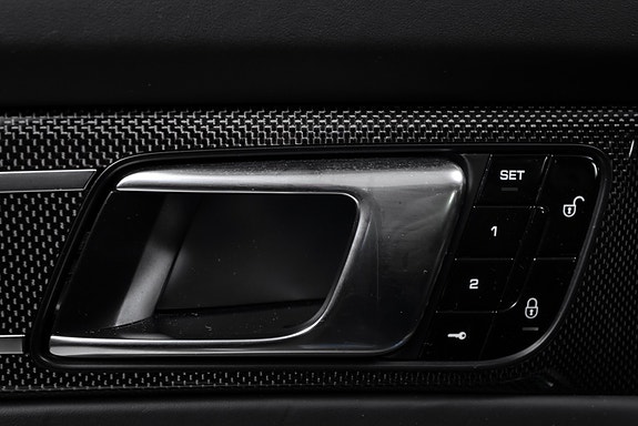 Porsche Panamera 28 of 30