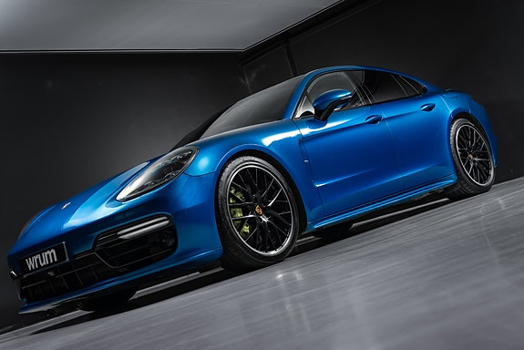 Porsche Panamera 2 of 30