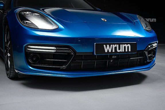 Porsche Panamera 10 of 30