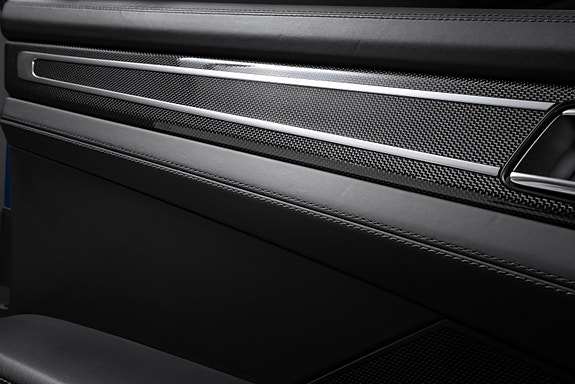 Porsche Panamera 30 of 30