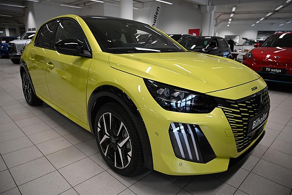 Peugeot e-208 7 of 30