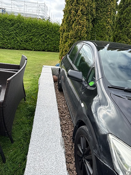 Toyota Auris 7 of 9