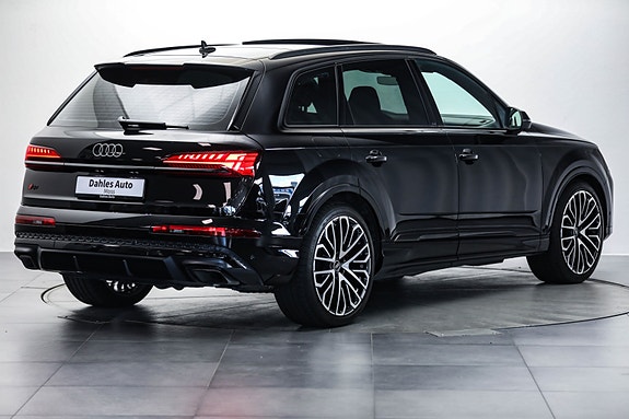 Audi Q7 10 of 30