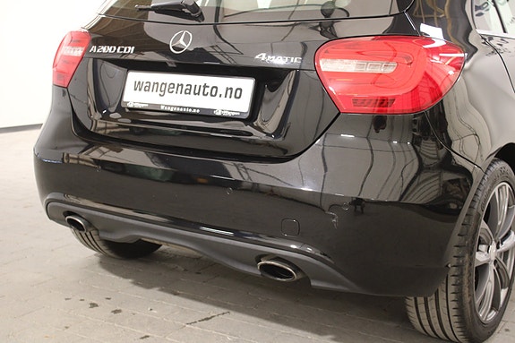 Mercedes-Benz A200 13 of 30