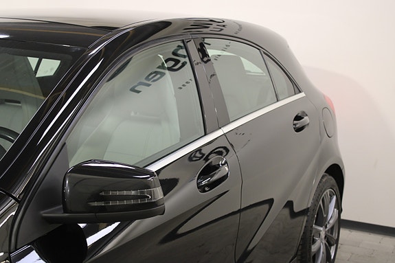 Mercedes-Benz A200 17 of 30