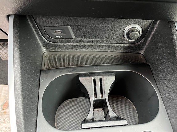 Audi Q2 27 of 29