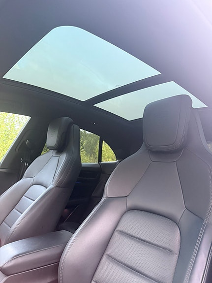 Porsche Macan 4 22 of 30