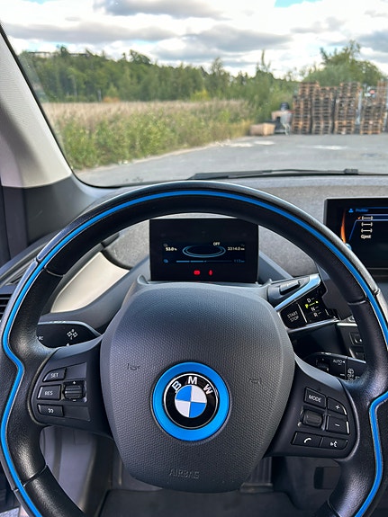 BMW i3 12 of 24
