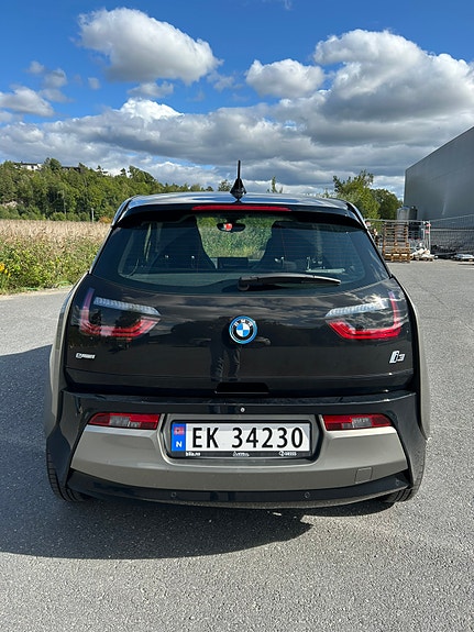 BMW i3 5 of 24
