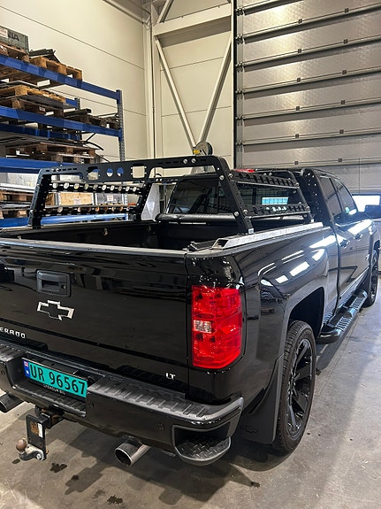 Chevrolet Silverado 1500 9 of 30