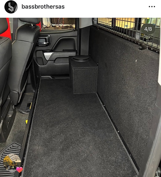 Chevrolet Silverado 1500 2 of 30