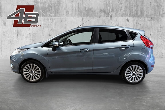 Ford Fiesta 8 of 30