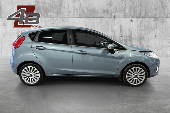 Ford Fiesta 4 of 30