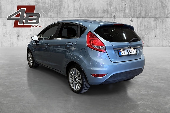Ford Fiesta 7 of 30