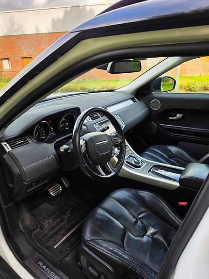 Land Rover Range Rover 8 of 15