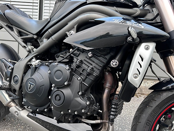 Triumph Speed Triple S + PEN + REMUS ++ 27 of 30