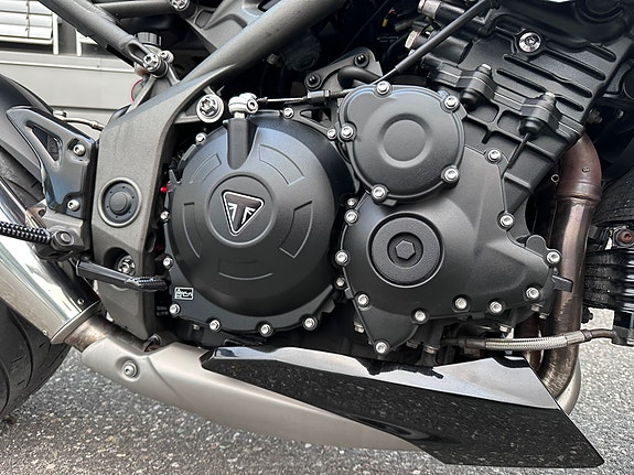 Triumph Speed Triple S + PEN + REMUS ++ 28 of 30