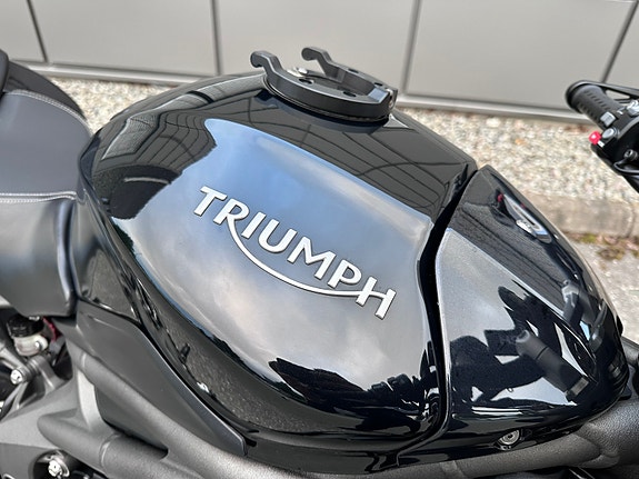 Triumph Speed Triple S + PEN + REMUS ++ 25 of 30