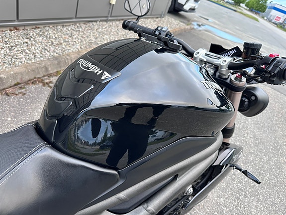 Triumph Speed Triple S + PEN + REMUS ++ 23 of 30