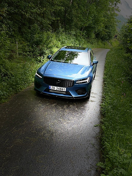 Volvo V90 3 of 30