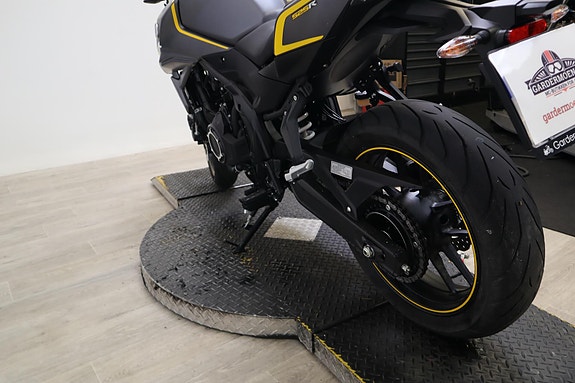 VOGE R525 15 of 16