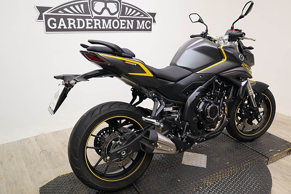 VOGE R525 11 of 16
