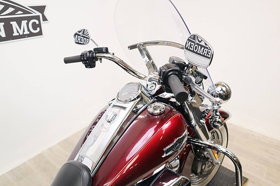 Harley-Davidson Road King 107 7 of 15