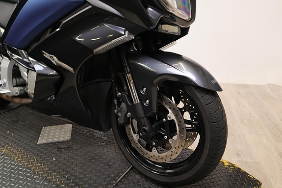 Yamaha FJR 1300 ABS 14 of 16