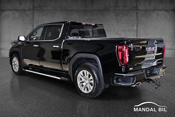 GMC Sierra 9 of 30