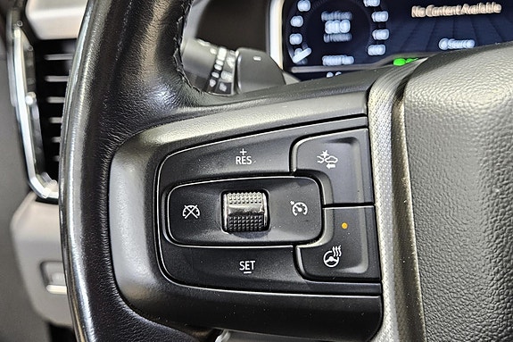 GMC Sierra 24 of 30