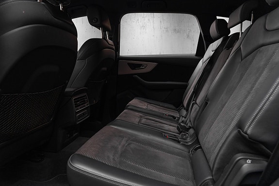 Audi Q7 28 of 30