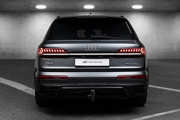 Audi Q7 10 of 30