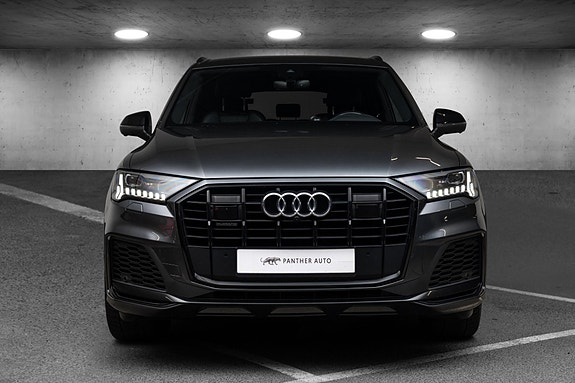 Audi Q7 4 of 30