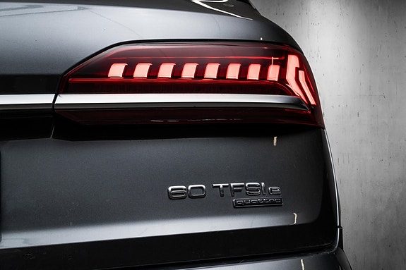 Audi Q7 12 of 30