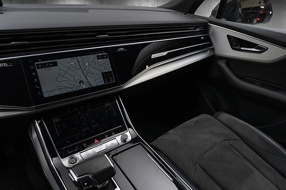 Audi Q7 16 of 30