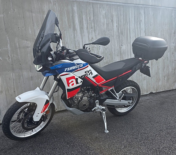 Aprilia Tuareg 660 2 of 5
