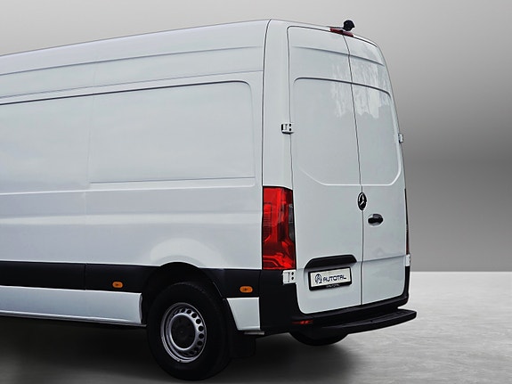 Mercedes-Benz eSprinter 312 9 of 30