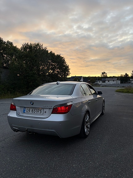 BMW 525d 4 of 9