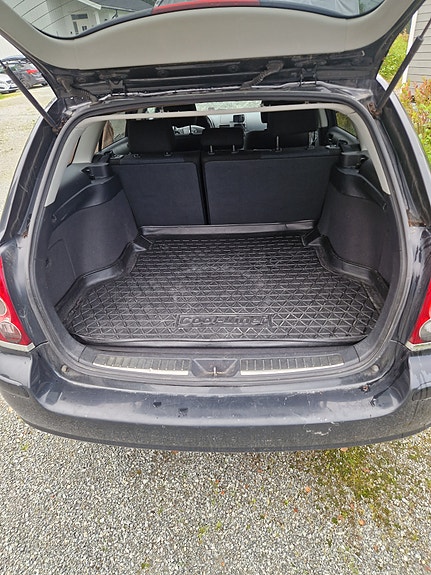 Toyota Avensis 6 of 9