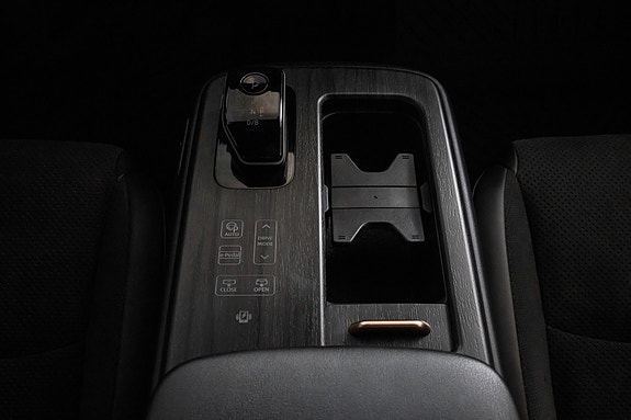 Nissan Ariya 16 of 26