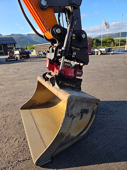 Doosan DX300LC 5 of 10