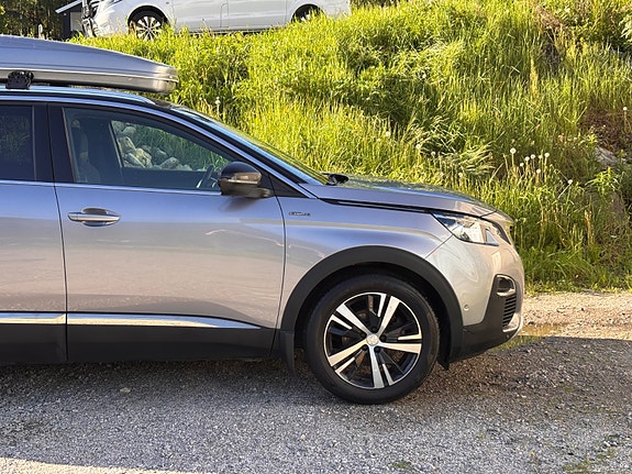 Peugeot 5008 11 of 30