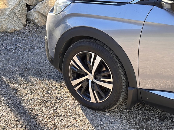 Peugeot 5008 9 of 30