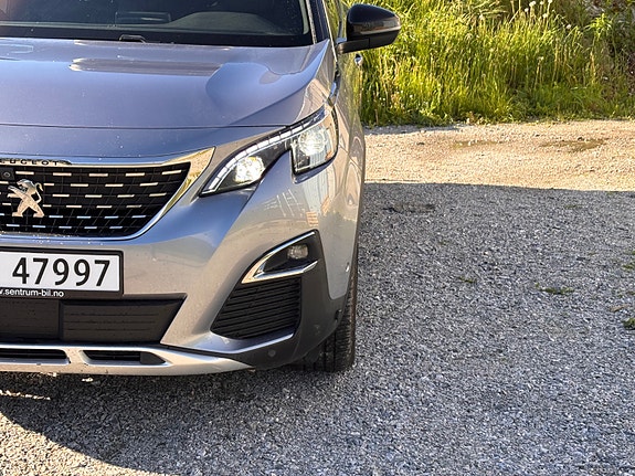 Peugeot 5008 14 of 30